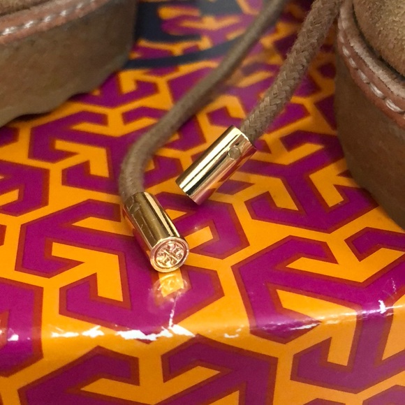 COPY - Tory Burch Denise Wedge - Picture 6 of 6